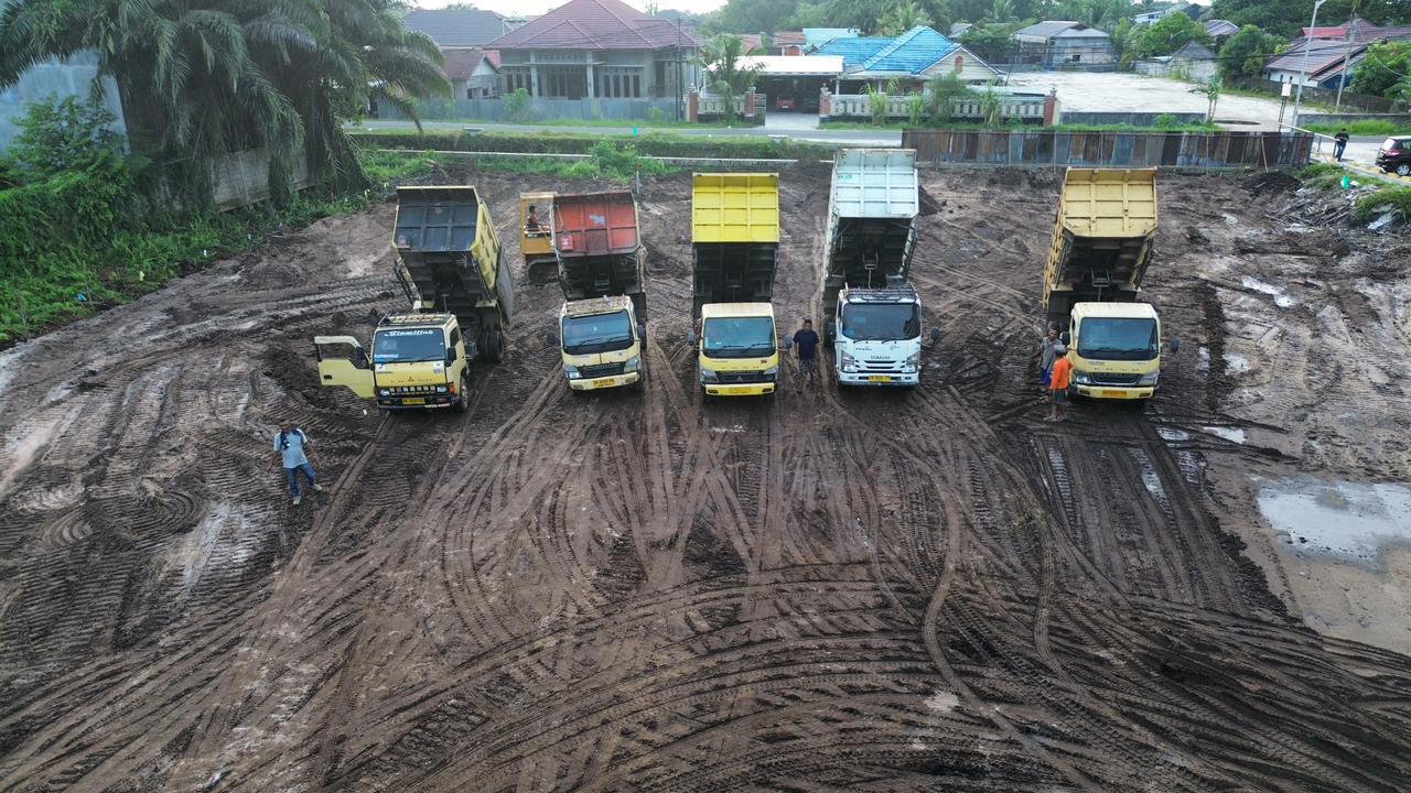 Timbunan Lahan (PT WIRA MEGAH PROFITAMAS)-1